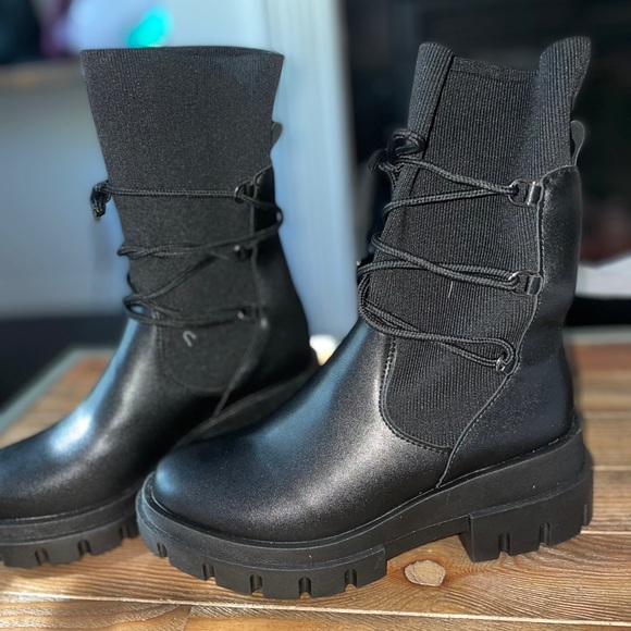 SHEIN Shoes - Combat Boots